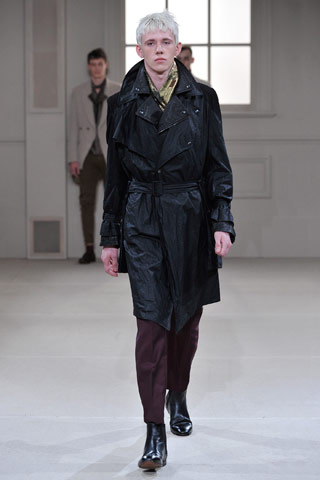 Alexander McQueen / - 2011